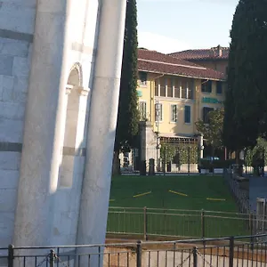 ariston-pisa.it-tuscanyhotel.com/